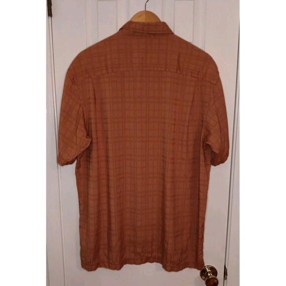 Van Huesen Mens Short Sleeve Button Up Shirt. Light Rust LG 16-16 1/2 - Picture 2 of 4